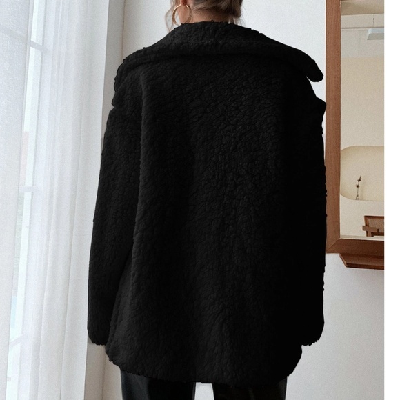Luxe Solid Teddy Button Pockets Loose Fit Jacket Coat - Picture 8 of 12